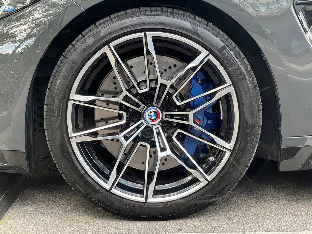 BMW M3 — миниатюра 8