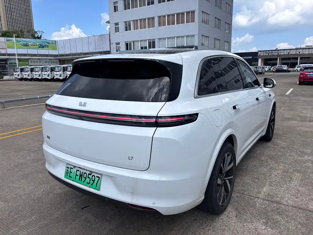 Li Auto Li L7 — миниатюра 2