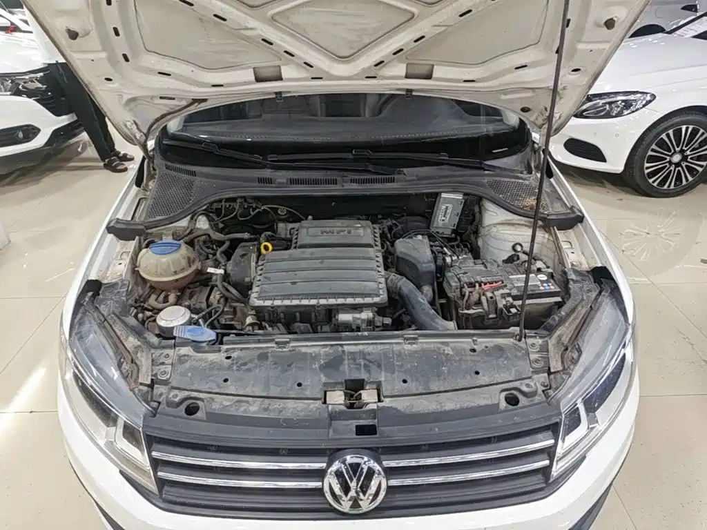 Volkswagen Santana — миниатюра 20