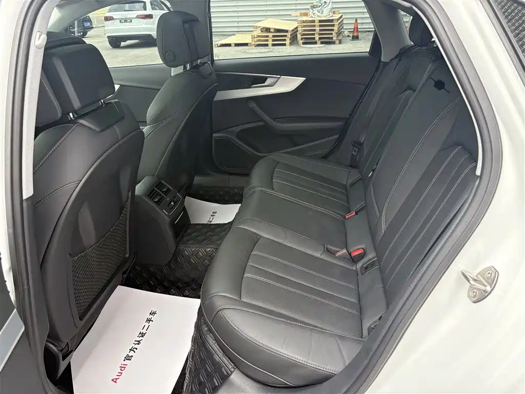 Audi A4L — миниатюра 9