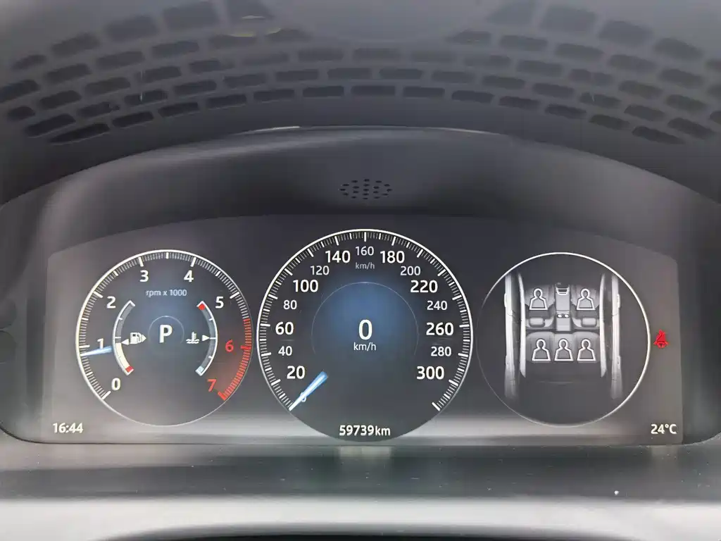 Jaguar XJ — миниатюра 22