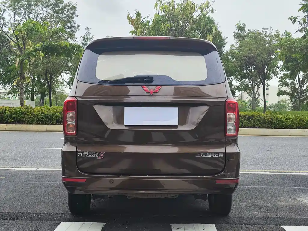 Wuling Hongguang — миниатюра 10