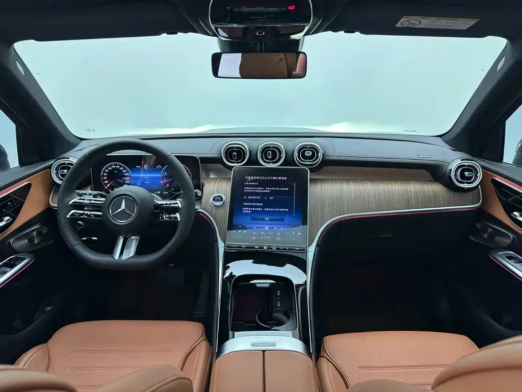 Mercedes-Benz GLC — миниатюра 14