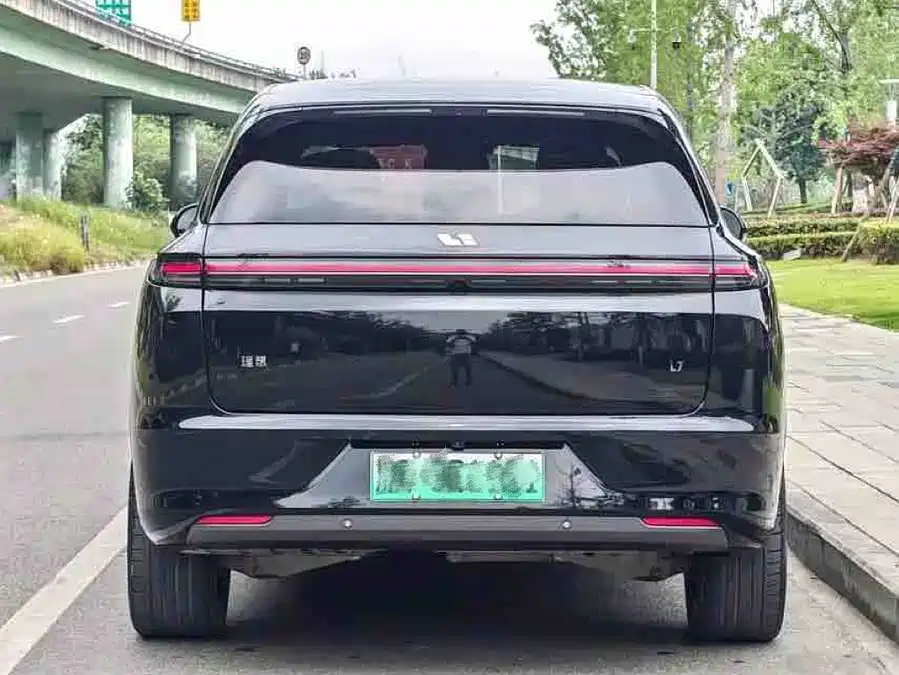 Li Auto (Lixiang) L7 2023 thumb 7
