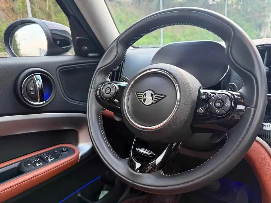 MINI Mini Countryman — миниатюра 11