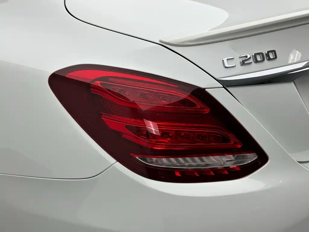 Mercedes-Benz C-Class — миниатюра 22