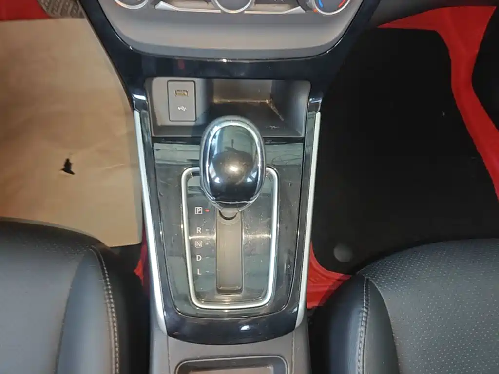 Nissan Sylphy — миниатюра 14