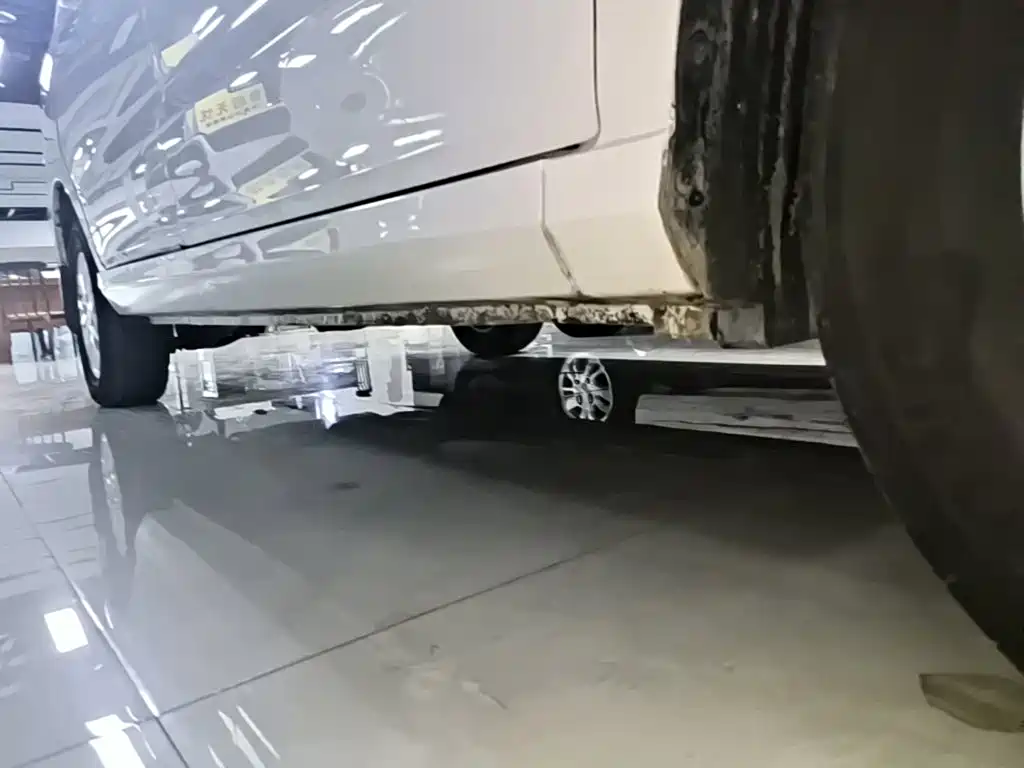 Wuling Hongguang — миниатюра 21