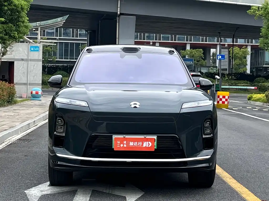 NIO ES8 — миниатюра 2