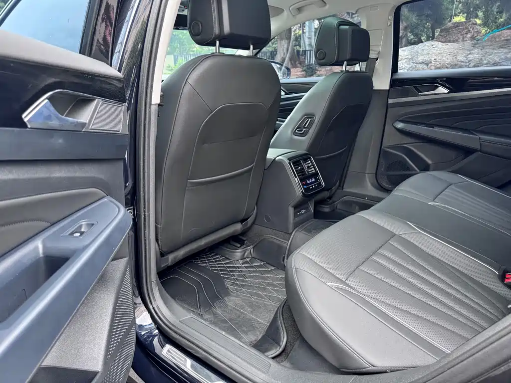 Volkswagen Passat — миниатюра 10