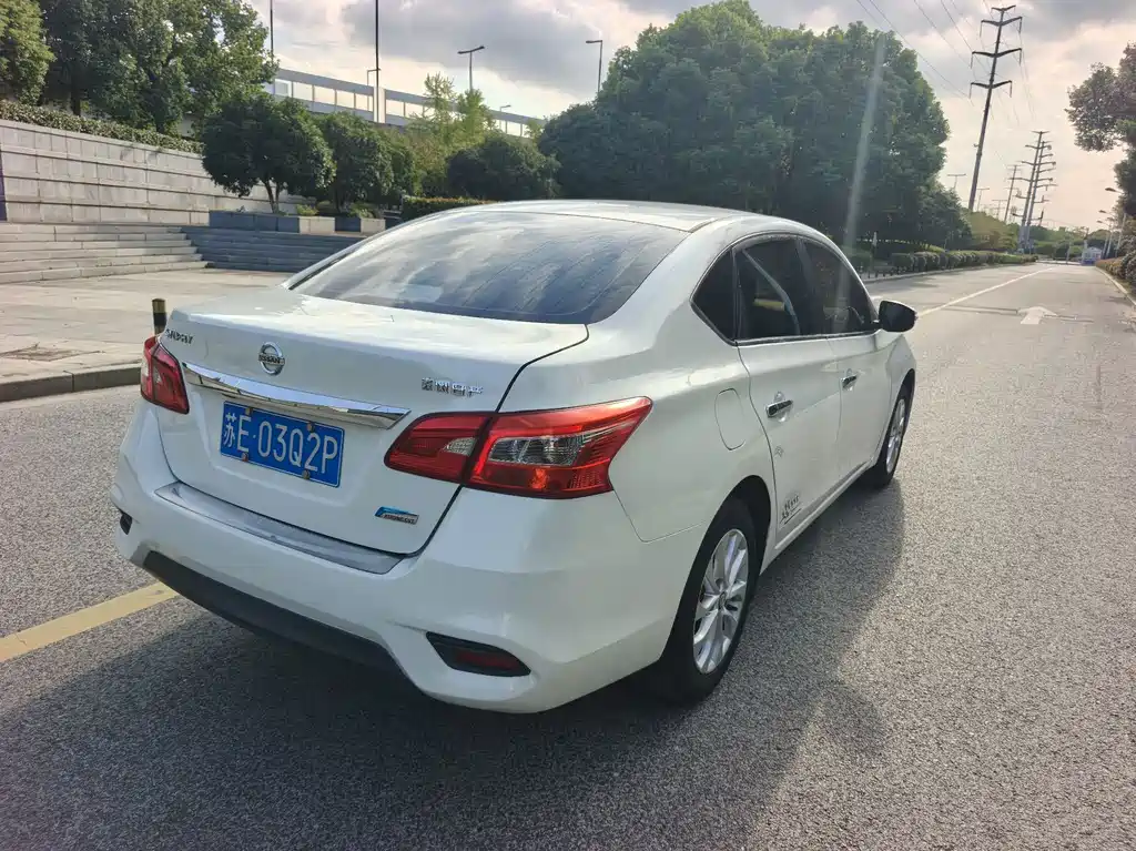 Nissan Sylphy — миниатюра 4