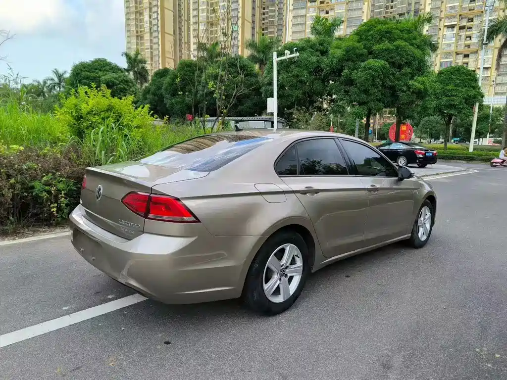 Volkswagen Lamando — миниатюра 6