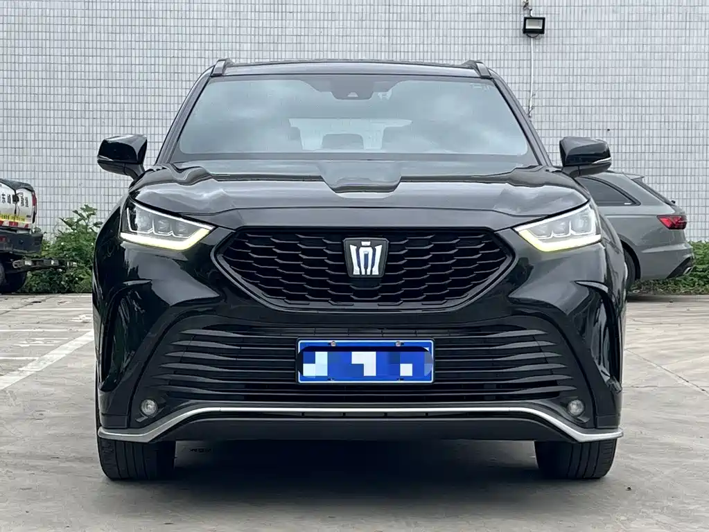 Toyota Crown Kluger — миниатюра 2