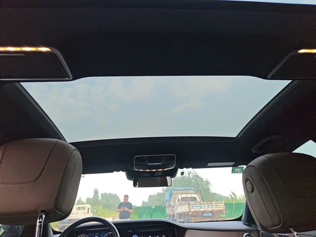 Mercedes-Benz S-Class — миниатюра 18