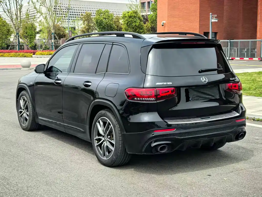 Mercedes-Benz GLB AMG — миниатюра 4
