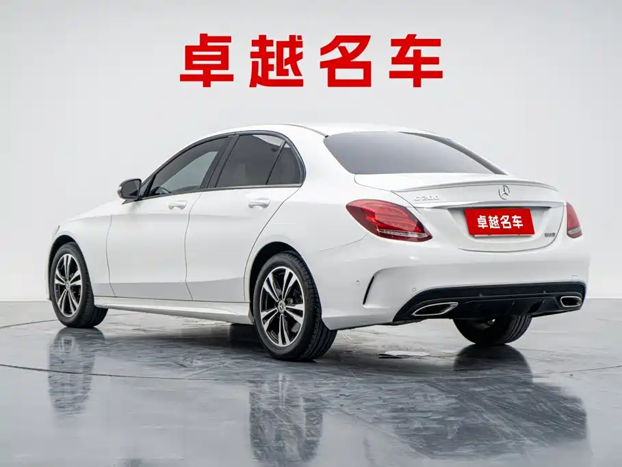 Mercedes-Benz C-Class — миниатюра 8