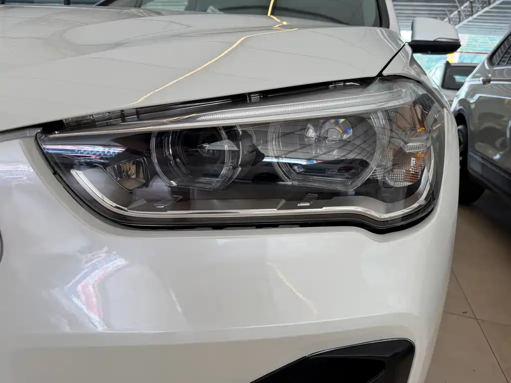 BMW X1 — миниатюра 2