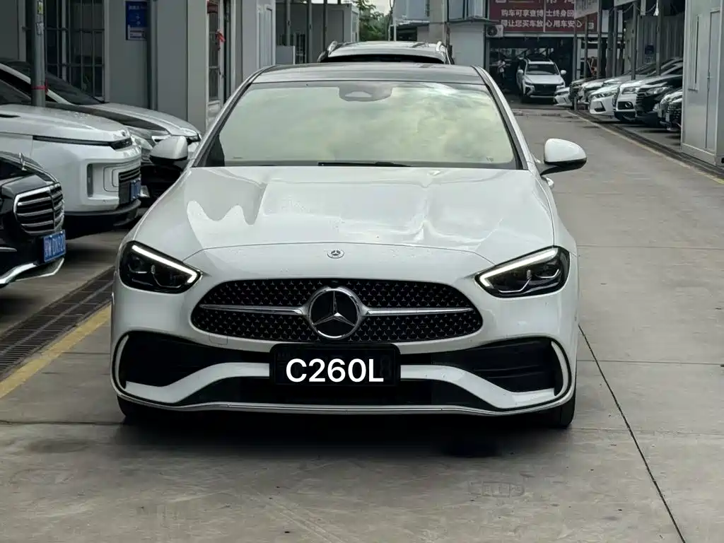 Mercedes-Benz C-Class — миниатюра 2