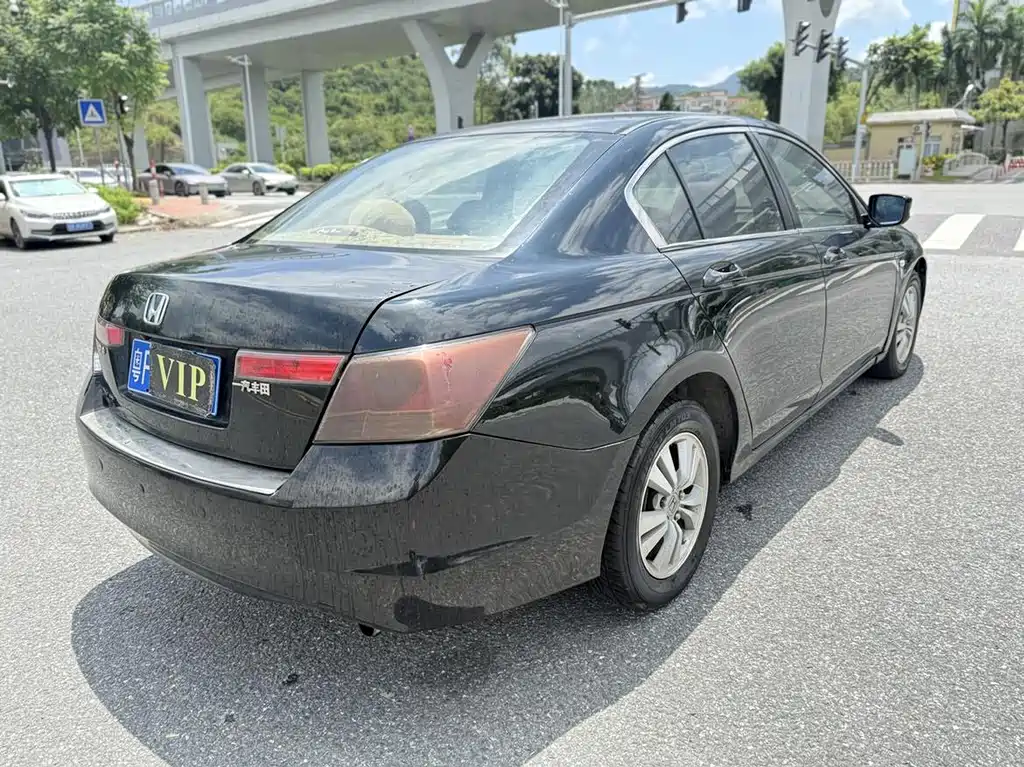 Honda Accord — миниатюра 4
