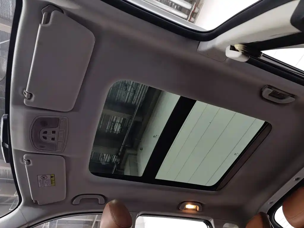 BAIC Senova X35 — миниатюра 14