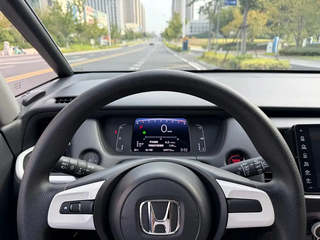 Honda Fit — миниатюра 17