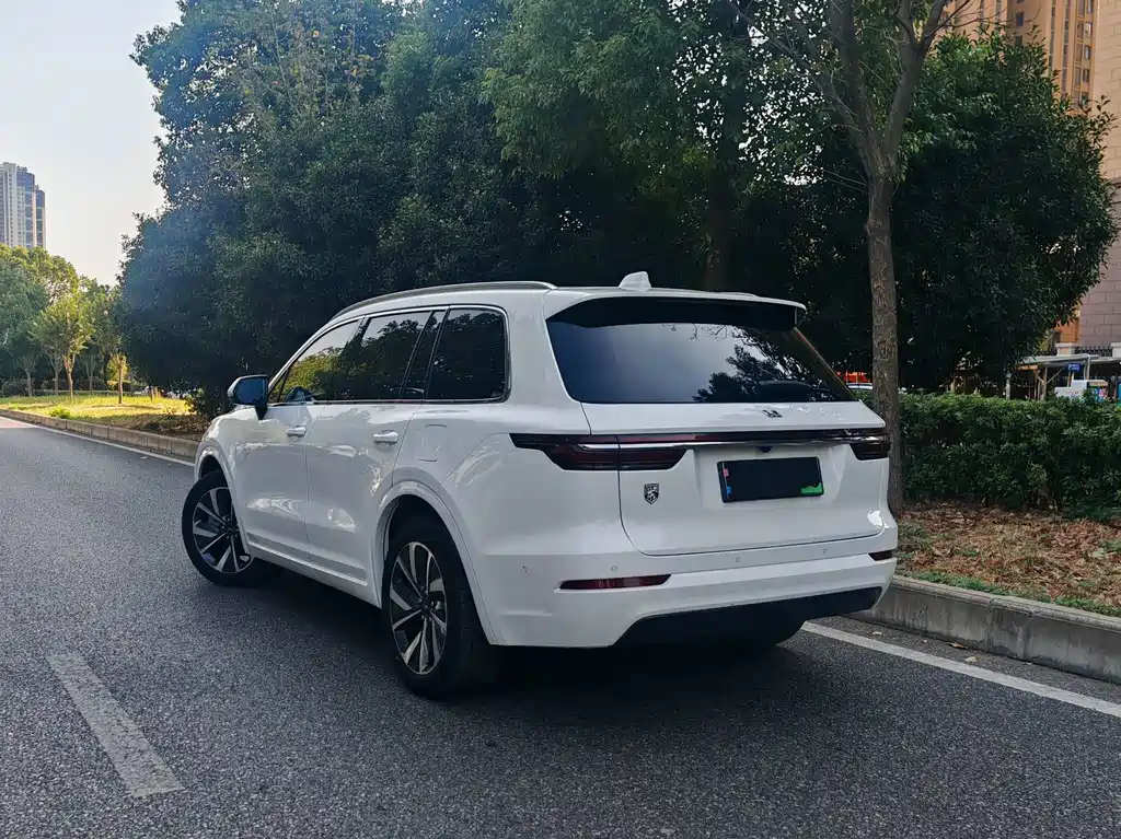 Li Auto Li ONE — миниатюра 3