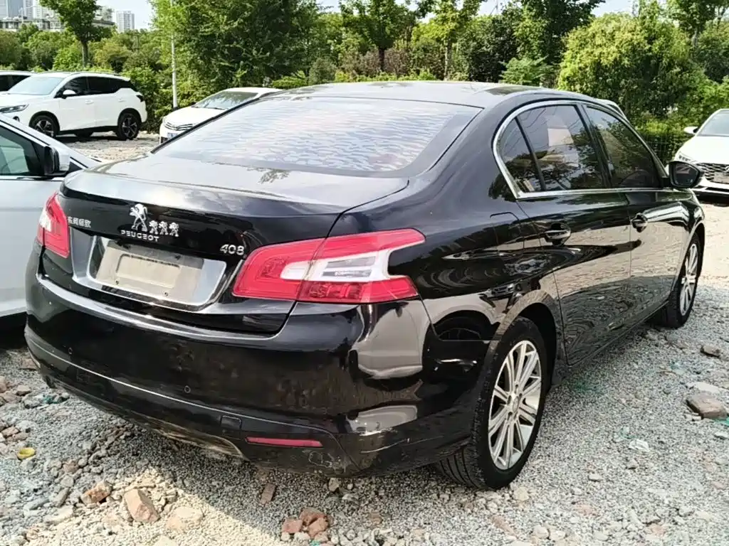 Peugeot 408 — миниатюра 7