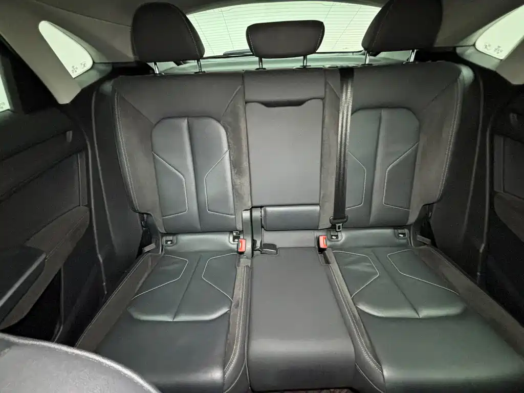 Audi Q3 Sportback — миниатюра 17