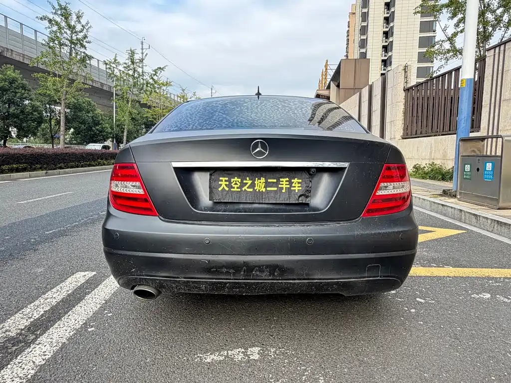 Mercedes-Benz C-Class — миниатюра 15