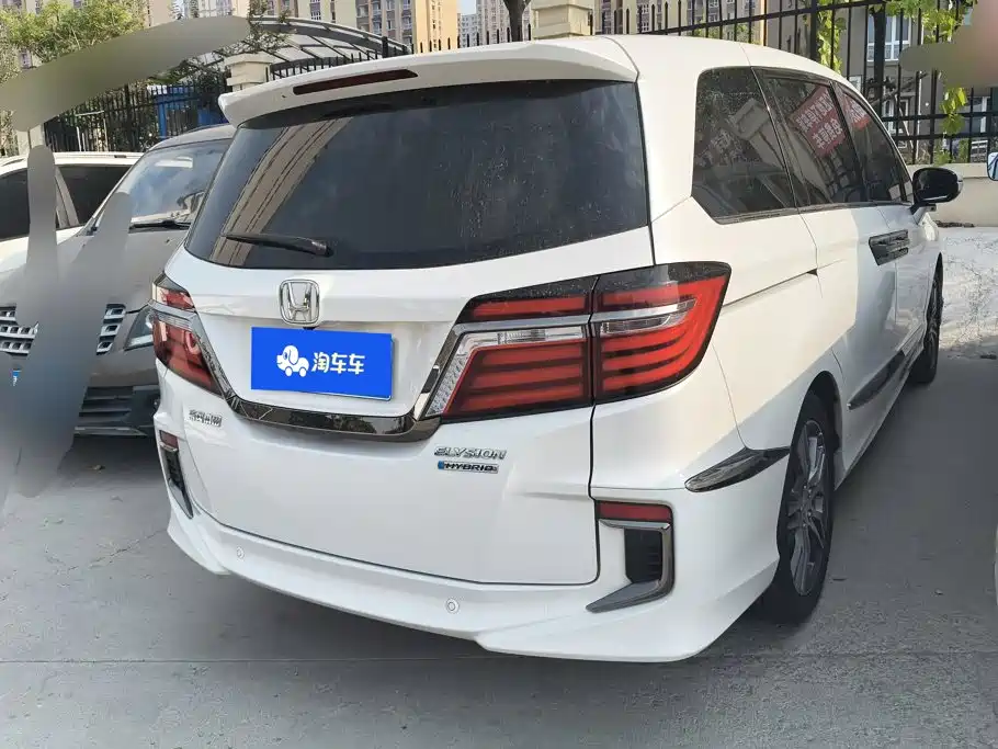 Honda Elysion — миниатюра 3