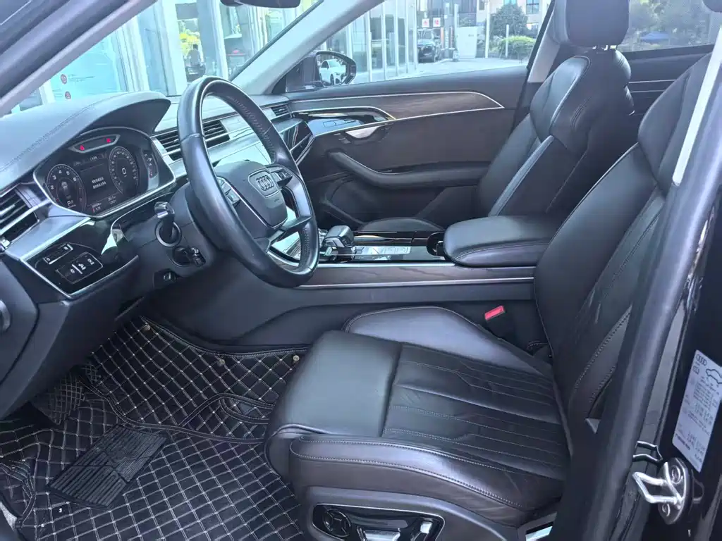 Audi A8 — миниатюра 16