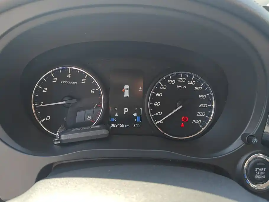 Mitsubishi Outlander — миниатюра 14