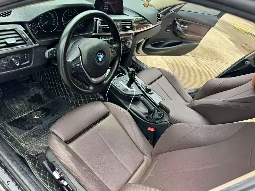 BMW 3 Series — миниатюра 4