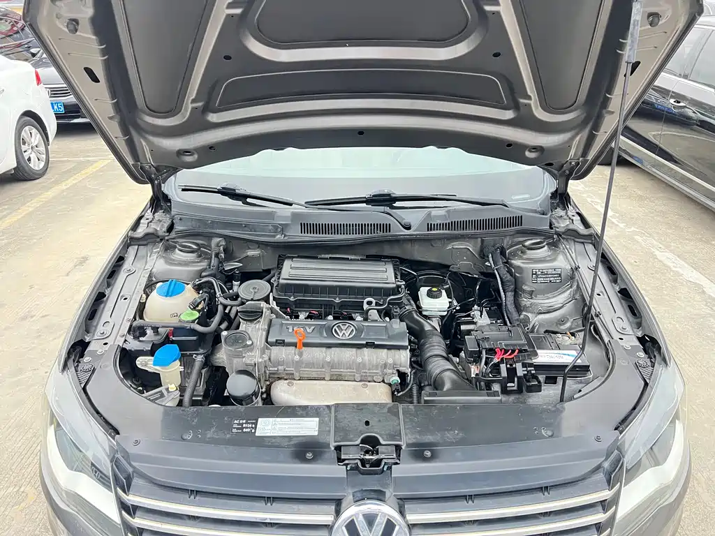 Volkswagen Bora — миниатюра 22