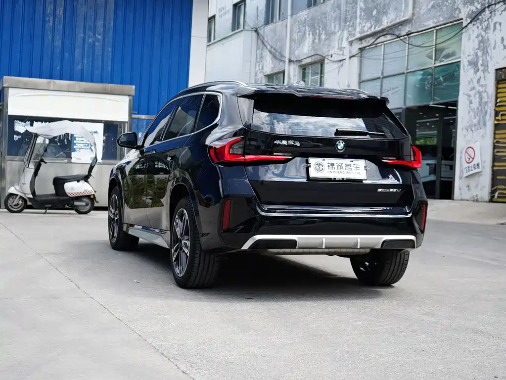 BMW X1 — миниатюра 9