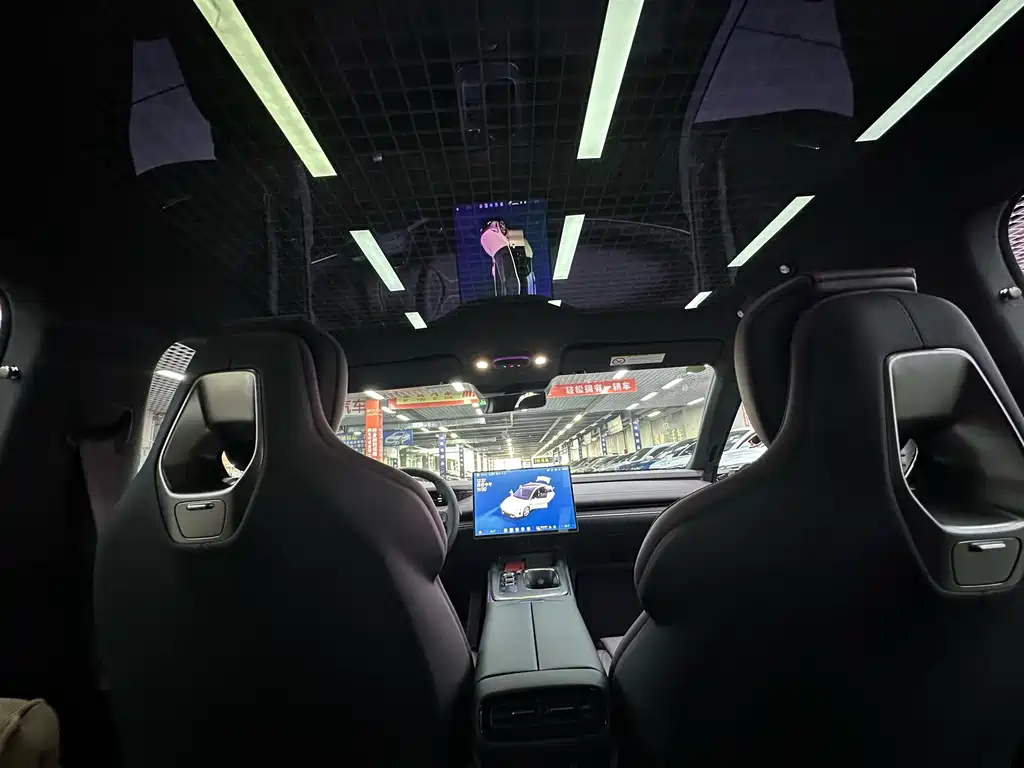 XIAOMI CAR XIAOMI SU7