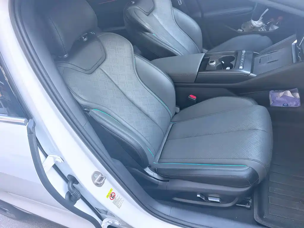 BYD Qin L — миниатюра 5