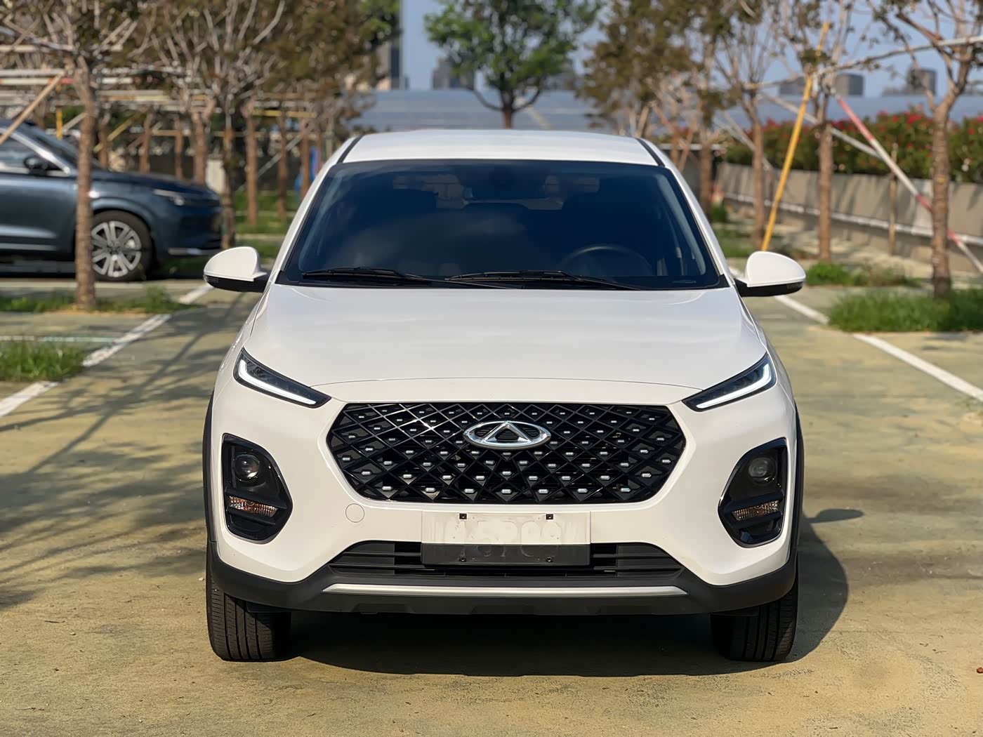 CHERY Tiggo 3x 1.5 л 2025 г. Белый, пробег 20000 км