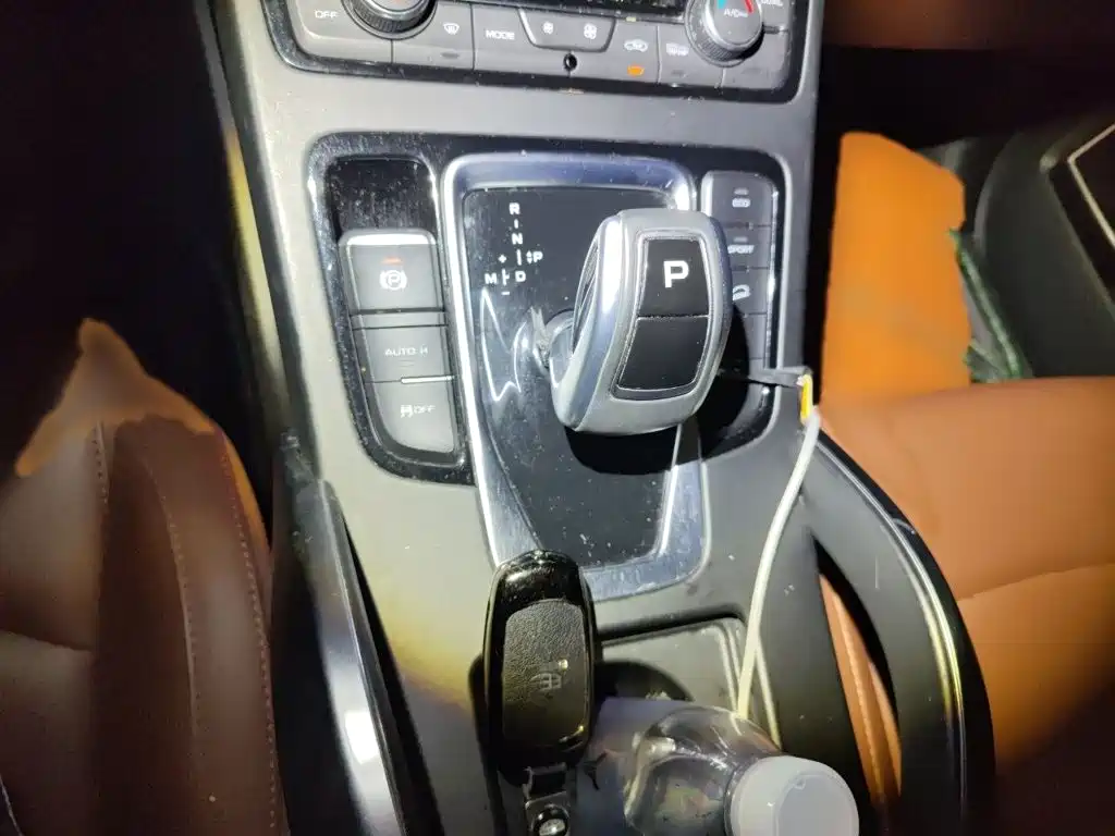 Geely Boyue — миниатюра 7