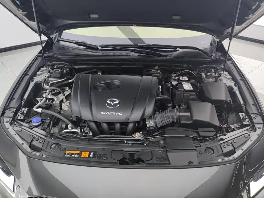 Mazda 3 Axela — миниатюра 10