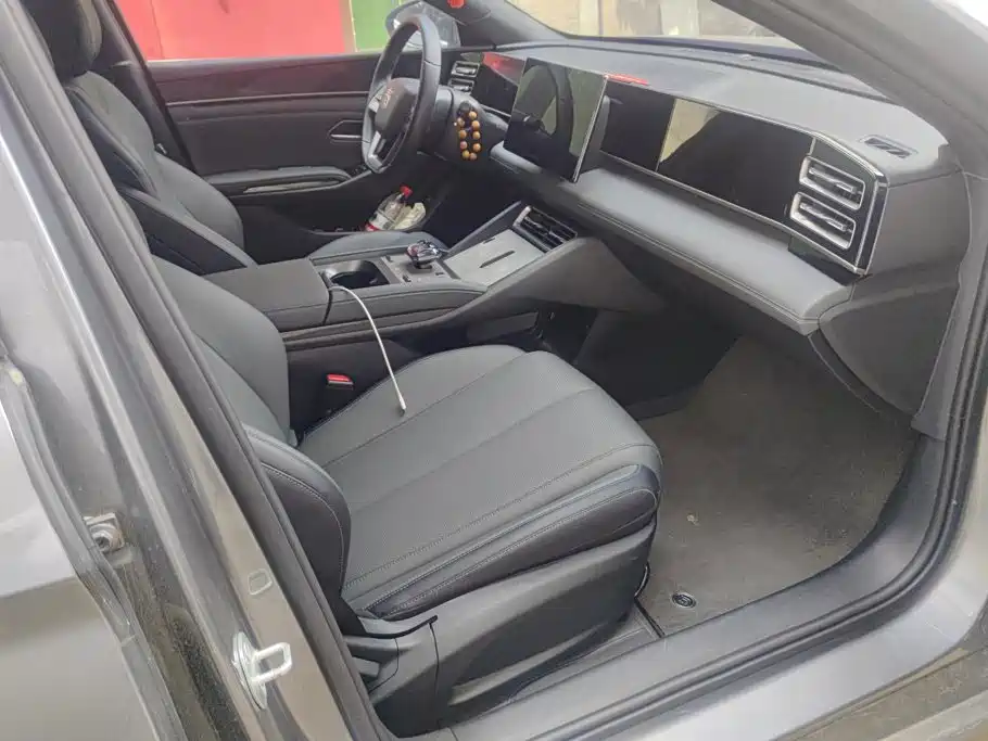 BYD Qin L — миниатюра 8
