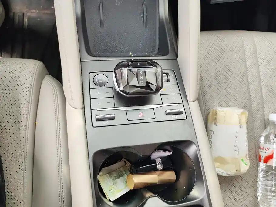BYD Yuan UP — миниатюра 16