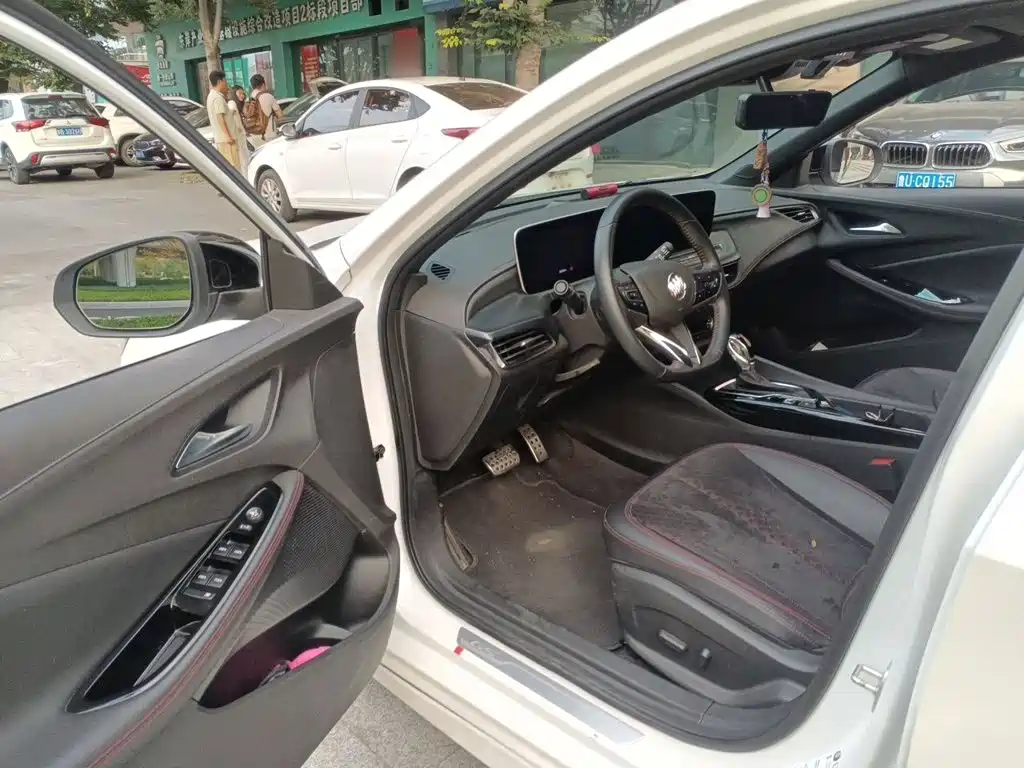 Buick Verano — миниатюра 14