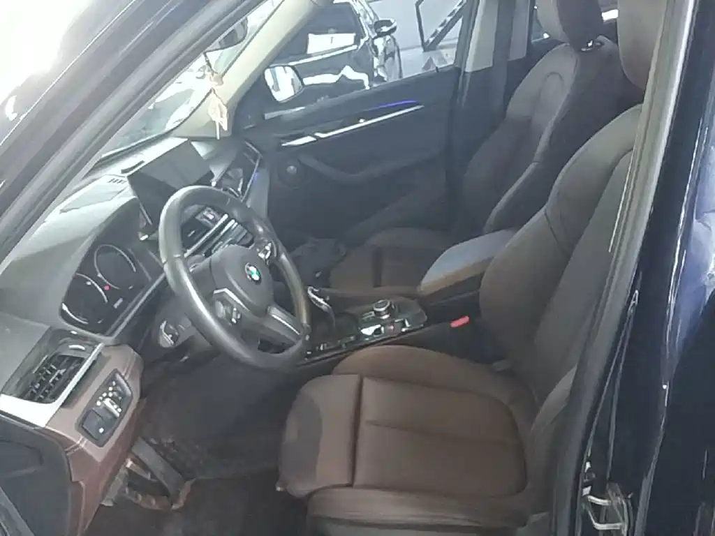 BMW X1 — миниатюра 15