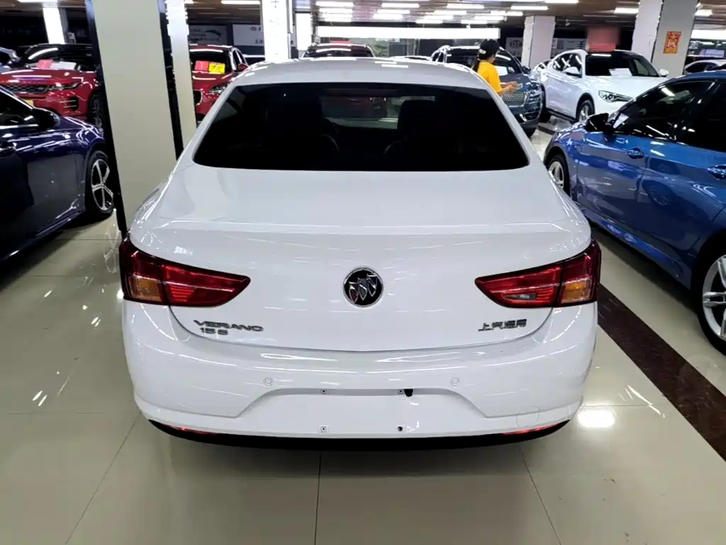 Buick Verano — миниатюра 6