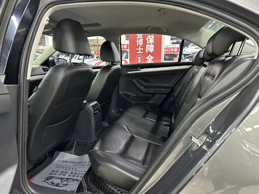 Volkswagen Sagitar — миниатюра 15