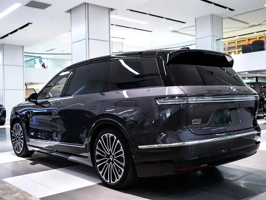 NIO ES8 — миниатюра 8