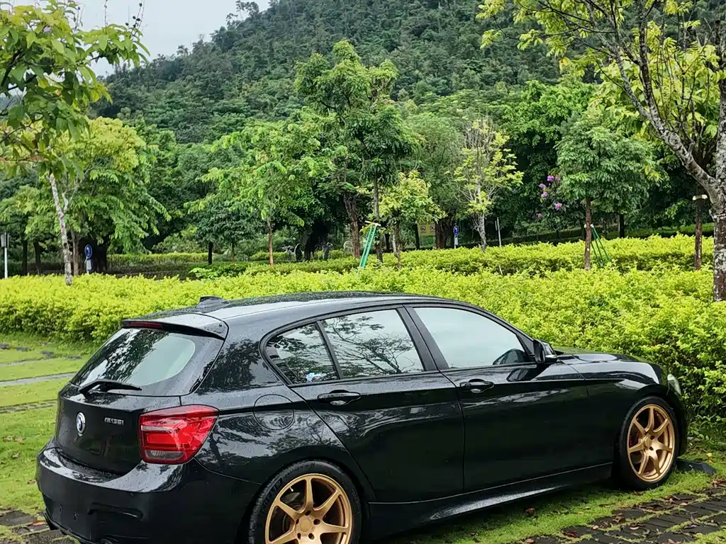 BMW 1 Series (Import) — миниатюра 33