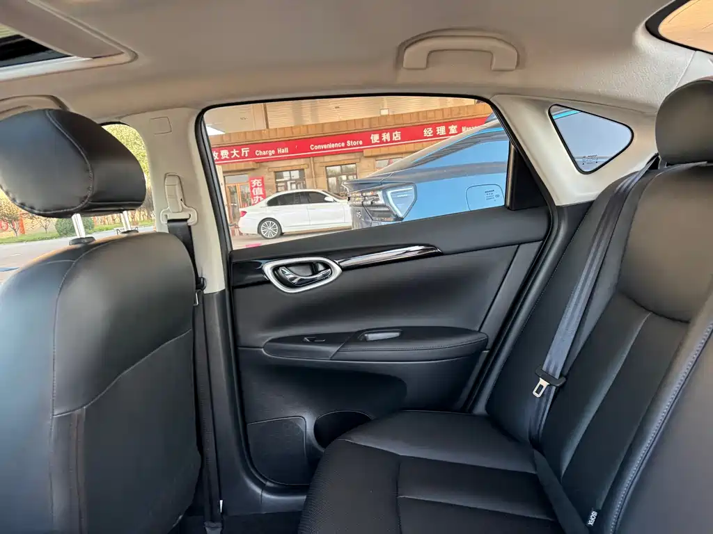 Nissan Sylphy — миниатюра 8