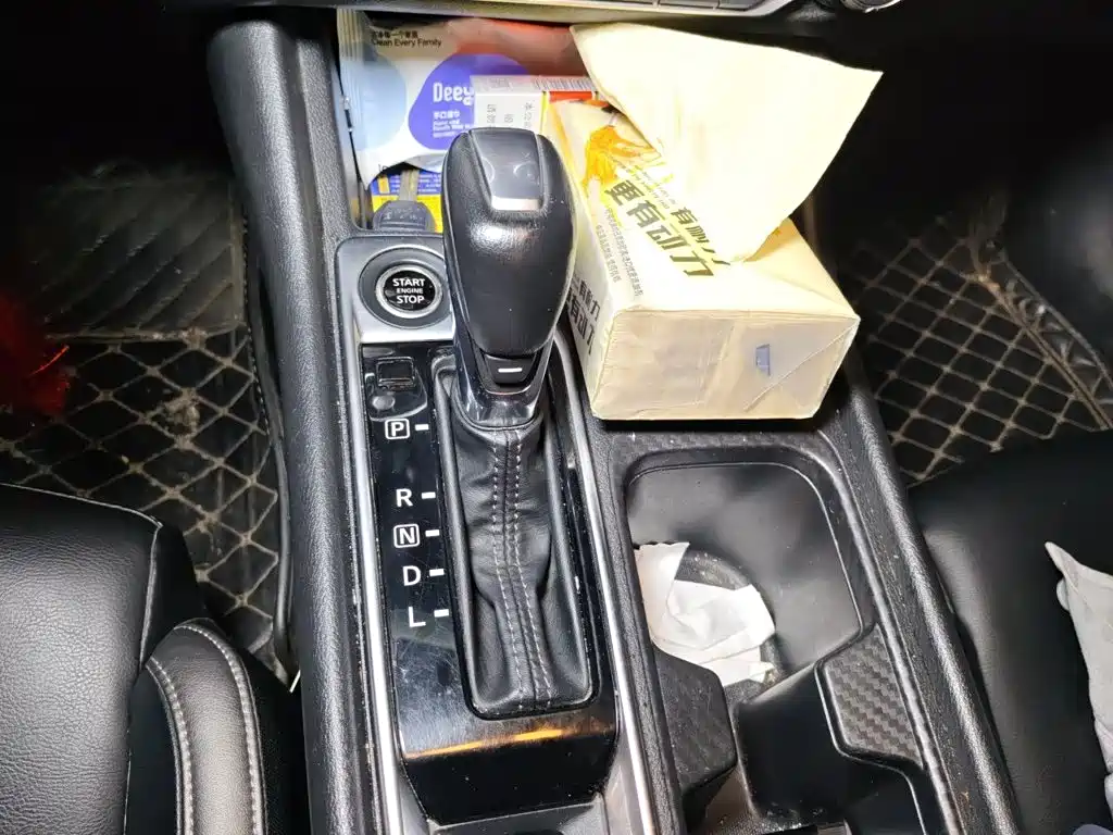 Nissan Sylphy — миниатюра 10